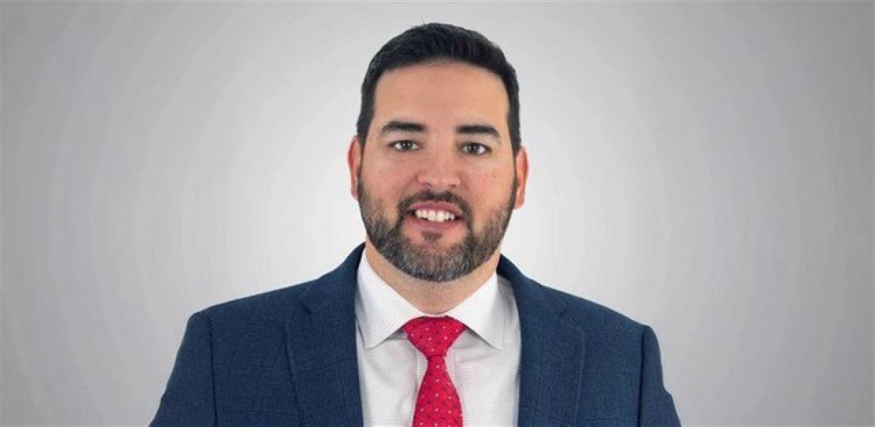 Surgical Center CIO Builds an IT Department