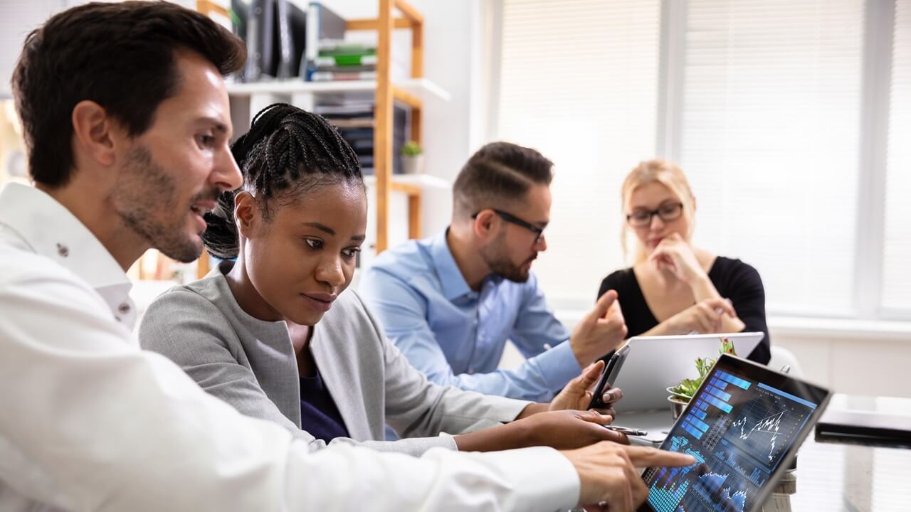 How to Hold Efficient Team Meetings