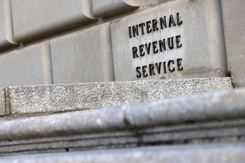 IRS Told To Explain Granting $142M Contract Without Bids